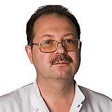 Врач Бахметьев Андрей Борисович