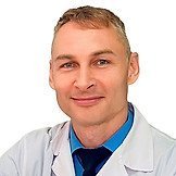 Врач Клюев Вадим Викторович