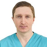 Врач Кондратьев Владимир Олегович