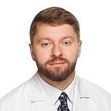Врач Маруев Максим Борисович