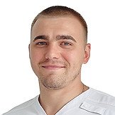 Врач Миличенков Максим Дмитриевич