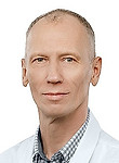 Врач Жук Аркадий Александрович